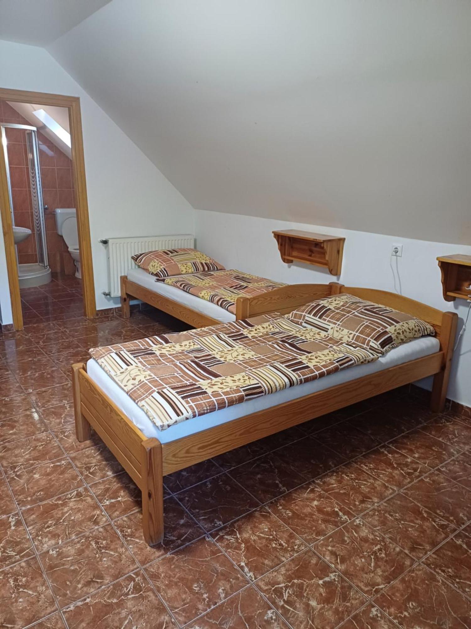 Zanati Apartmannhaz Nagykapornak Exterior photo